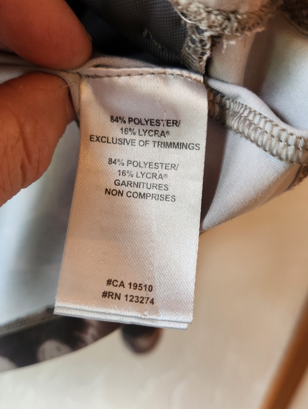 Lole Lightweight Jacket - Picture 4 of 6